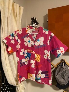 Union-Made Vintage Koret Pink Floral Short-Sleeve Button-Down Hawaiian Shirt